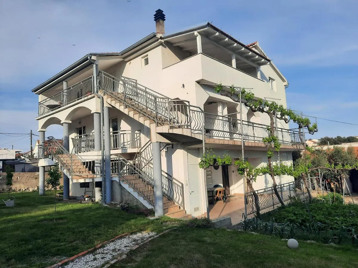 Apartments With A Parking Space Pakostane, Biograd - 14054